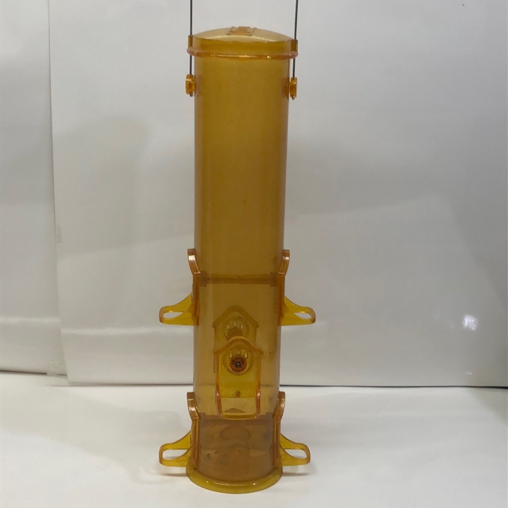 Stokes Select Plastic Tube Bird Feeder: Yellow